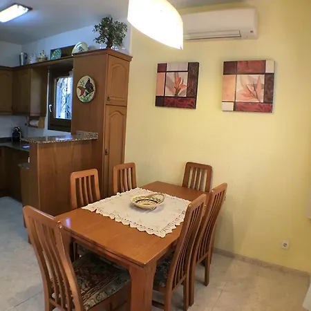 Arenda Pino Alto Holiday Rioja Miami Playa